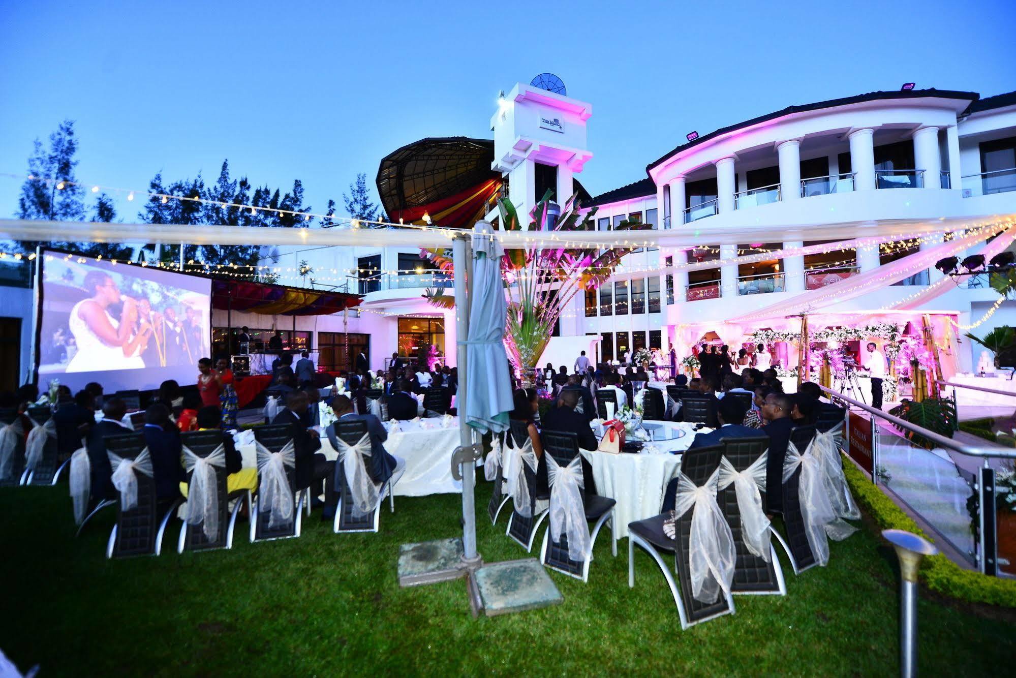 The Manor Hotel Kigali Esterno foto