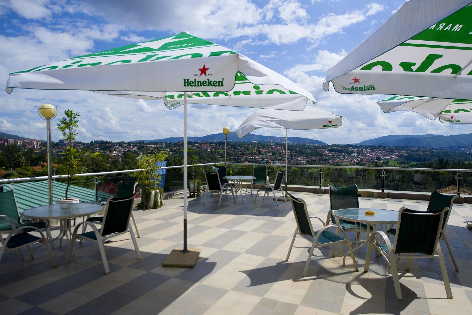 The Manor Hotel Kigali Esterno foto